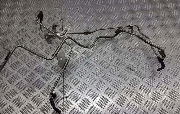 Opel Mokka X Fuel line pipe