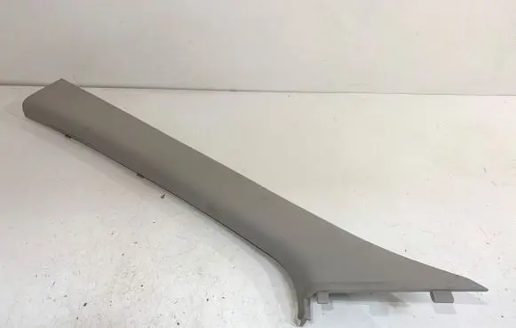 Renault Clio IV Other sill/pillar trim element 769129931R