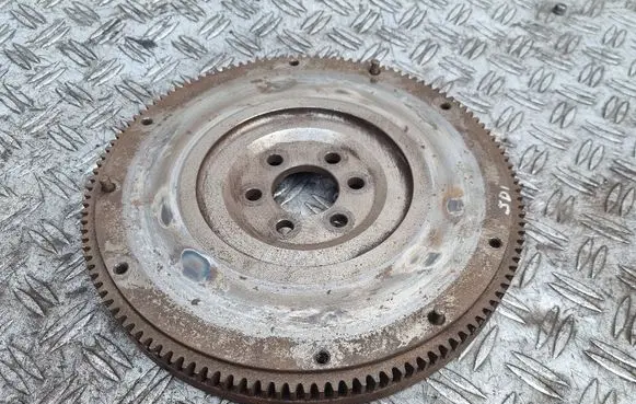 Volkswagen Golf V Flywheel 038105273F