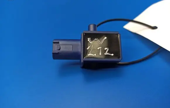 Mercedes-Benz E W212 Airbag deployment crash/impact sensor A2128204926 5WK43872