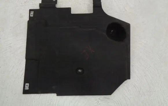 Jaguar XE Other under body part GX73104C21EB