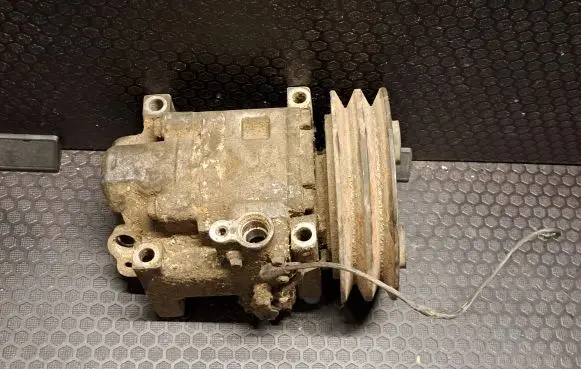 Mazda Premacy Air conditioning (A/C) compressor (pump) H12A1AA4DM