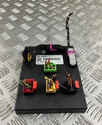 Audi A7 S7 4G Central body control module 4H0907063GG