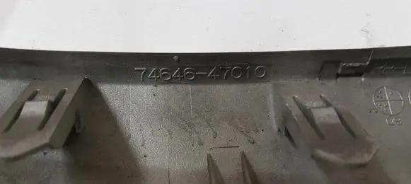 Toyota Prius (XW30) Rear door handle cover 7464647010