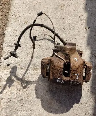 Land Rover Range Rover L322 Front brake caliper 6030