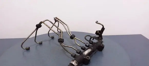 Ford Focus C-MAX Fuel main line pipe 9654592680