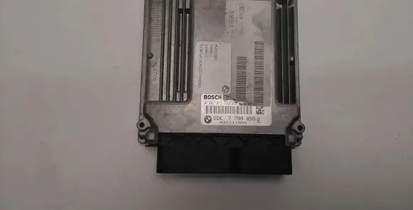 BMW X3 E83 Engine control unit/module 7799855 0281012754