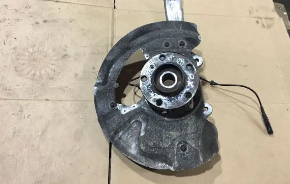 BMW X6 E71 Front wheel hub 6773783 6867808