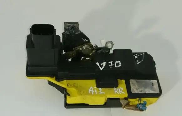 Volvo V70 Rear door lock 8626967