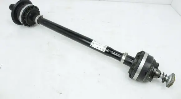 BMW 4 G22 G23 G24 G26 Rear driveshaft 8689553