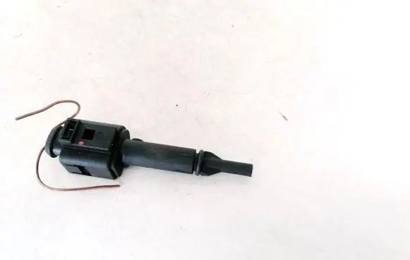 Volkswagen Golf IV Outside/exterior temperature sensor 1H4867197