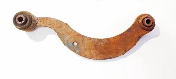 Toyota Avensis T270 Rear upper control arm/wishbone
