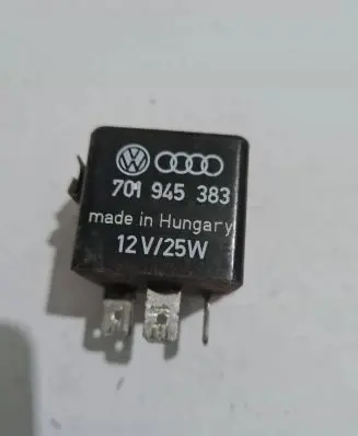 Volkswagen Multivan T4 Other relay 701945383