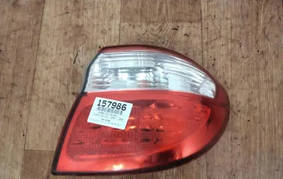Nissan Maxima Rear/tail lights