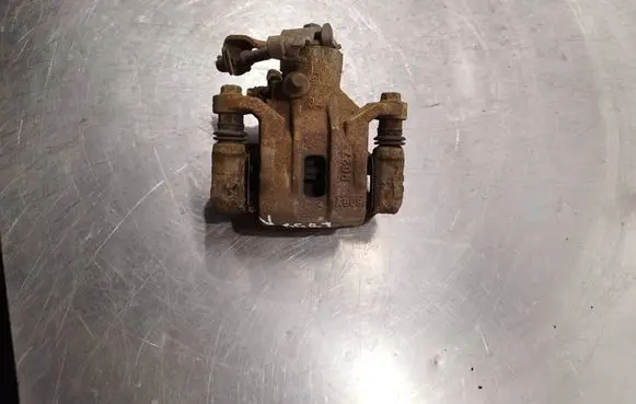 Hyundai ix20 Rear brake caliper