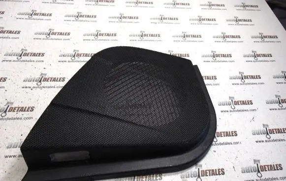 Mercedes-Benz E W211 Front door speaker cover trim A2117270788