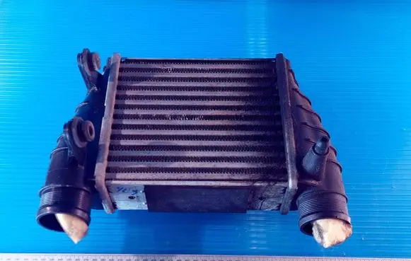 Audi A4 S4 B7 8E 8H Intercooler radiator 8E0145806Q 6021745