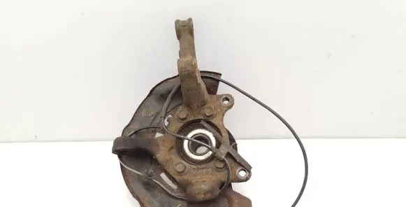 Toyota Verso Front wheel hub