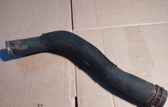 Dodge Journey Engine coolant pipe/hose 05058401AD