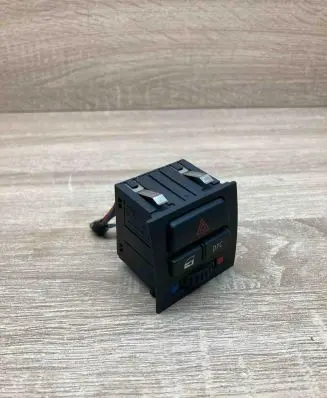 BMW 3 E90 E91 Hazard light switch 6945652 69456521