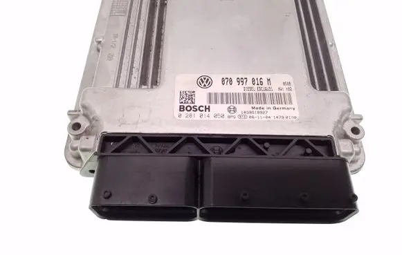 Volkswagen Transporter - Caravelle T5 Engine control unit/module 070997016M 0281014050