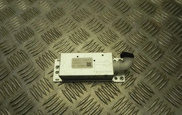 Lexus RX 450H Other control units/modules 8805128060