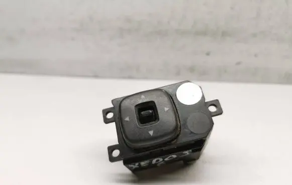 Mazda Xedos 6 Wing mirror switch