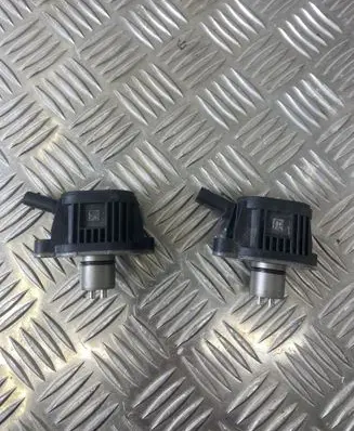 Volkswagen Tiguan Camshaft vanos timing valve 04E906048A