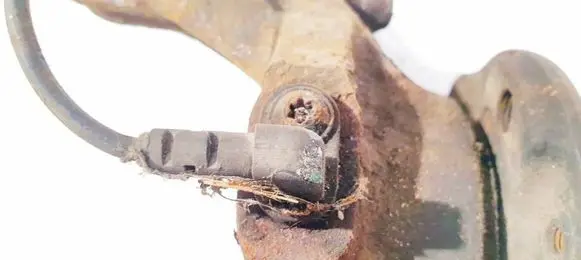 Renault Laguna III ABS brake wheel speed sensor 