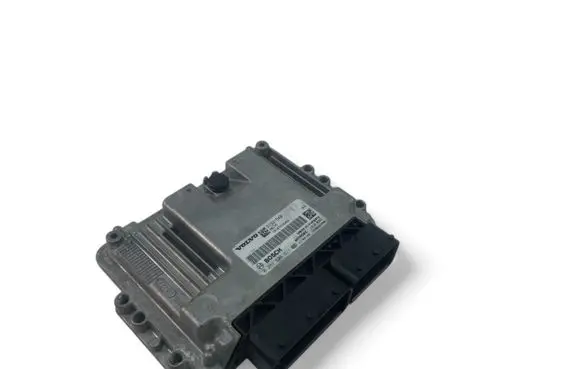 Volvo V70 Engine control unit/module ECU 31331540 0261S06611