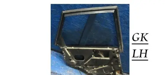 Audi 80 90 B3 Rear door window/glass frame 893839400
