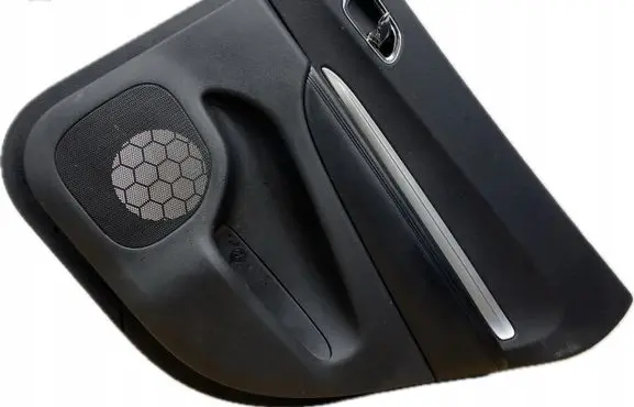 Dodge Durango III Rear door card panel trim 6CV802X9AC