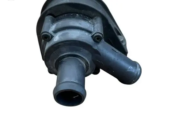 Volvo V40 Electric auxiliary coolant/water pump 30950000