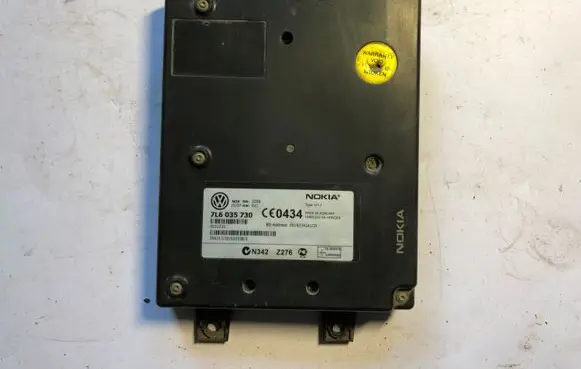Volkswagen PASSAT B6 Bluetooth control unit module 7L6035730 0434 001B3341A1CD