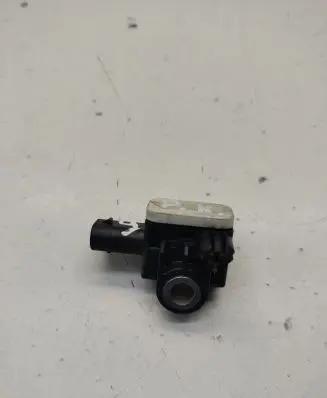 Mercedes-Benz Vito Viano W447 Airbag deployment crash/impact sensor A4479050013 160303