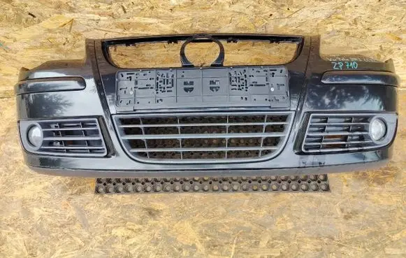 Volkswagen Polo IV 9N3 Front bumper
