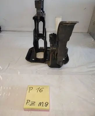 Volkswagen Golf IV Accelerator throttle pedal 1J1721503J