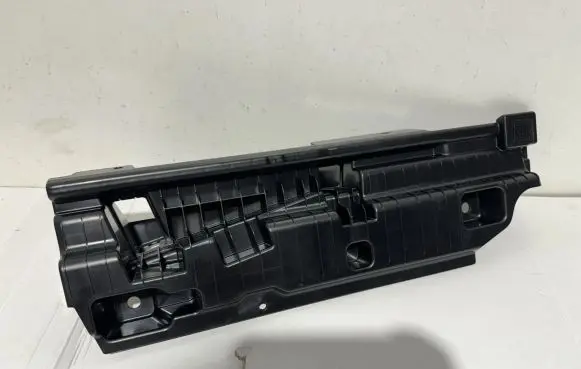 BMW i4 Centre console side trim rear 51479462238