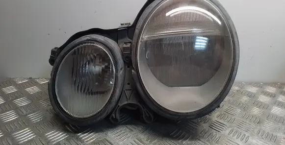Mercedes-Benz E W210 Headlight/headlamp