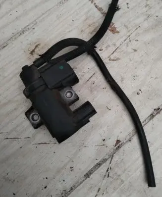 Toyota Avensis T270 Sensor 258190R011