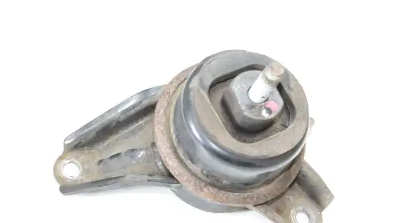 KIA Sportage Engine mount bracket