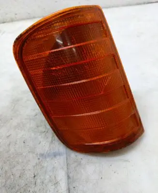Mercedes-Benz 100 W631 Front indicator light 6218220320 962316 6318220320