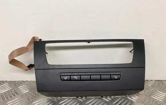 BMW 3 E92 E93 Seat heating switch 6962591 9120979