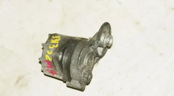 Mercedes-Benz Vito Viano W638 Generator/alternator belt tensioner A6112000570
