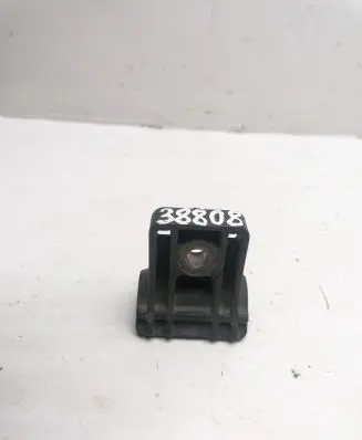 Opel Zafira C Radiator mount bracket 13250318