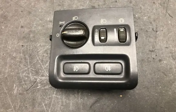 Volvo S40 Light switch 30613945