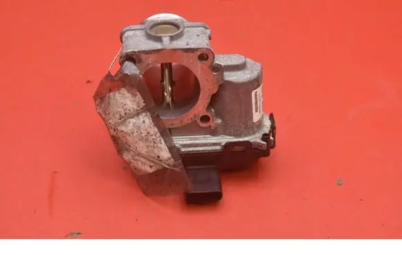Ford Grand C-MAX Throttle body valve 9807238580-02