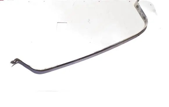 Fuel tank mounting bracket