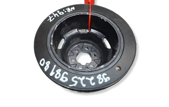 Peugeot 208 I Crankshaft pulley S27635947 9822598180