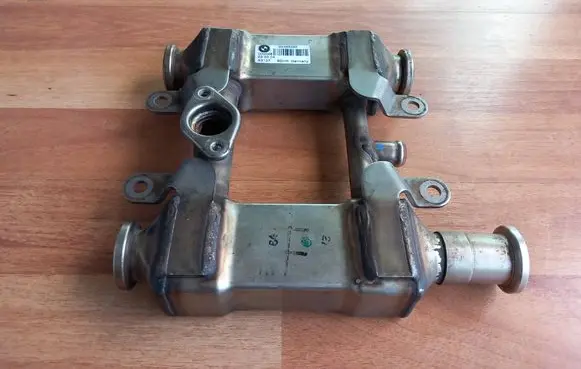 BMW 7 E65 E66 EGR valve cooler 11712248528 22485286 2248528